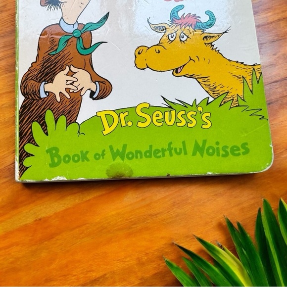 Children’s Book Bundle - 6 Classic Illustrated Stories - Picture 4 of 9